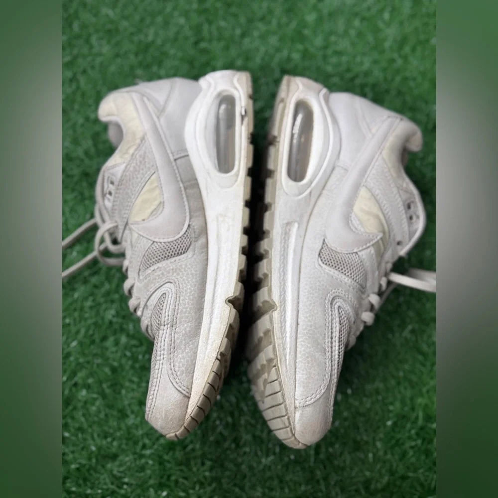 Nike good preowned